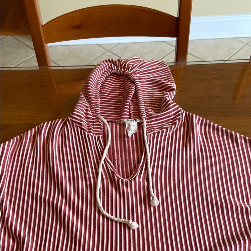 Striped Rust and White Hoodie Top. May be worn alone or over a tee. Very soft.